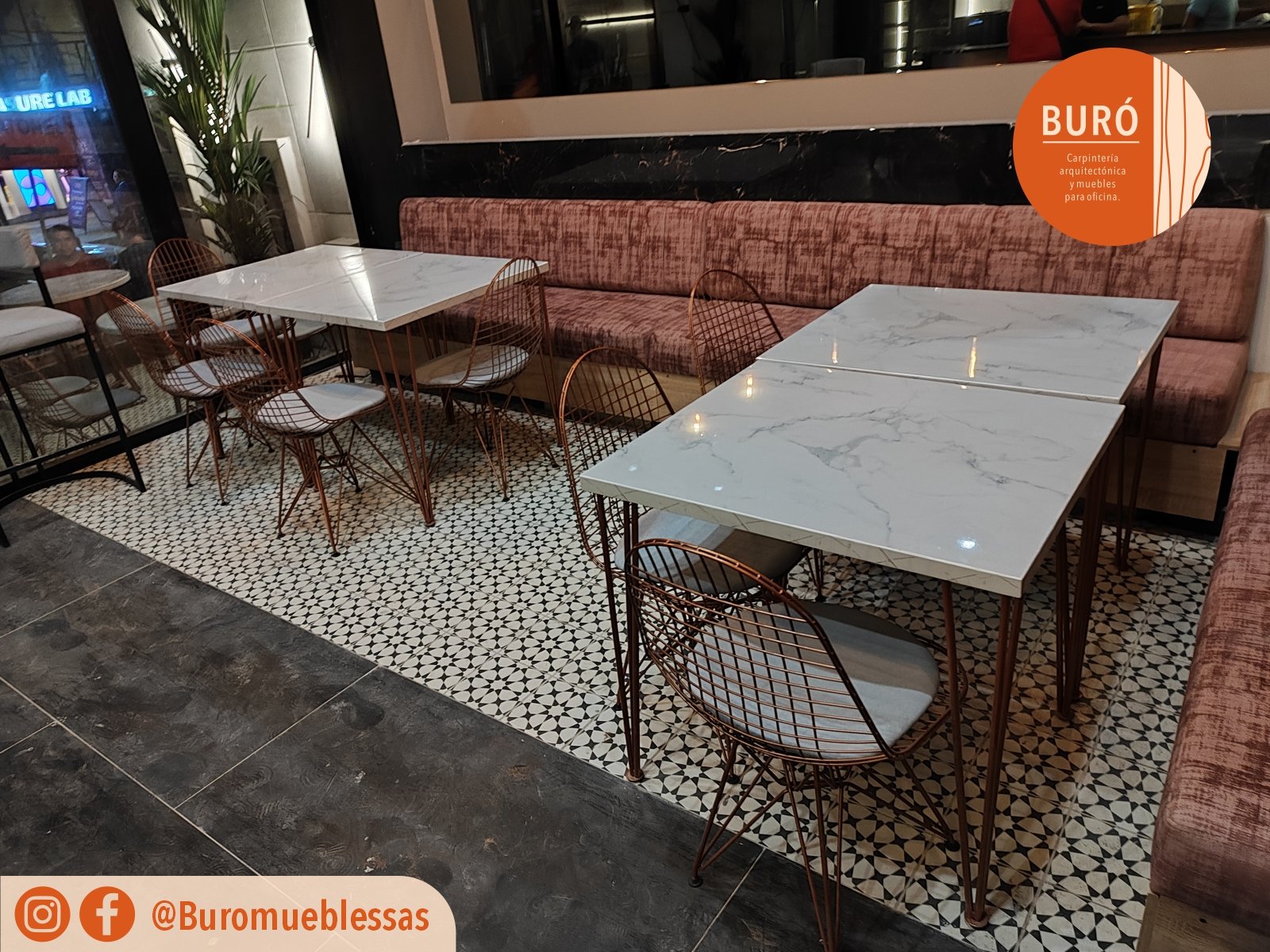 Mobiliario Hotel 0.6.jpg